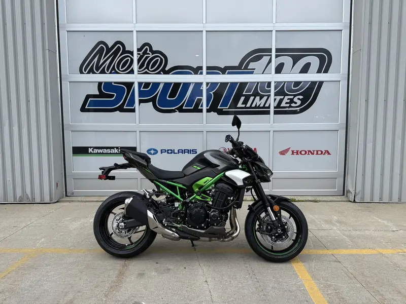 2025 Kawasaki Z900 ABS