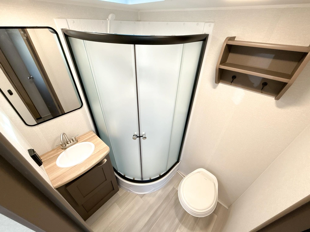 2025 Avenir Avenir A-24rb Travel Trailer alt