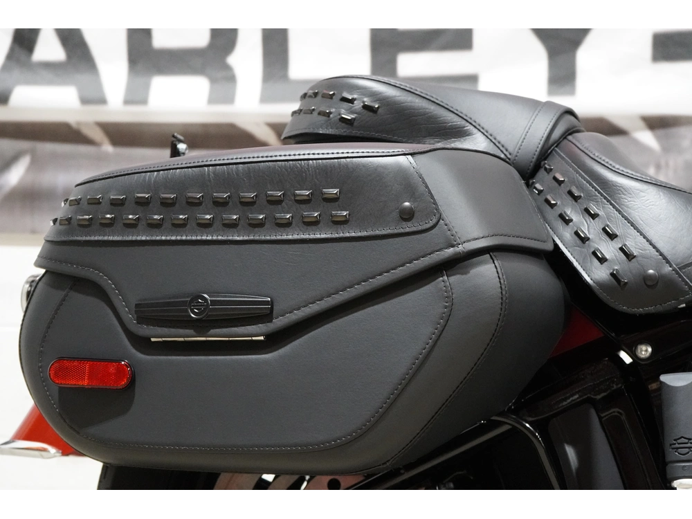 2025 Harley-davidson Flhc Heritage Classic alt