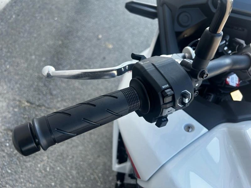 Honda Transalp 2025 alt