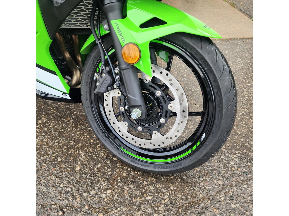 2025 Kawasaki Ninja 500 Se Krt Edition alt