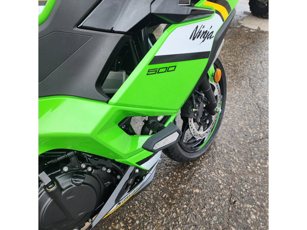2025 Kawasaki Ninja 500 Se Krt Edition alt