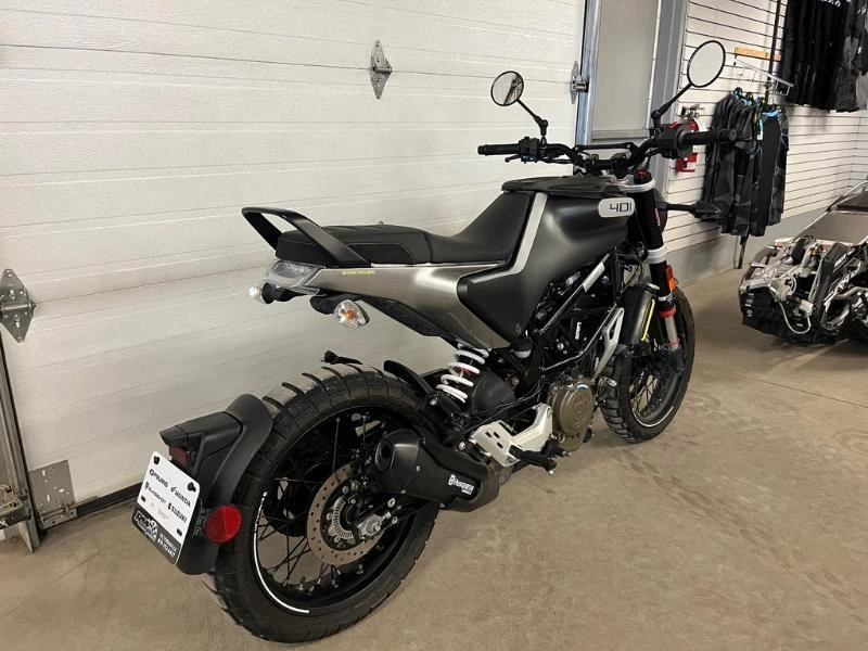 2020 Husqvarna Svartpilen 401 alt