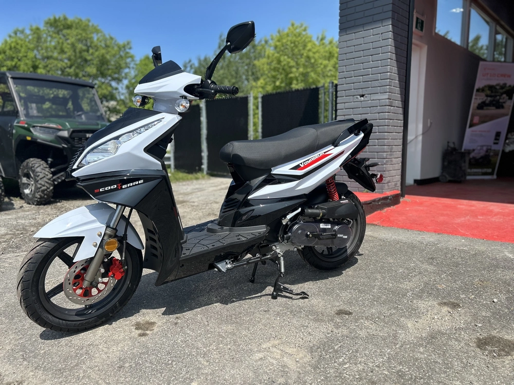 Scootterre Voyageur 2023 alt