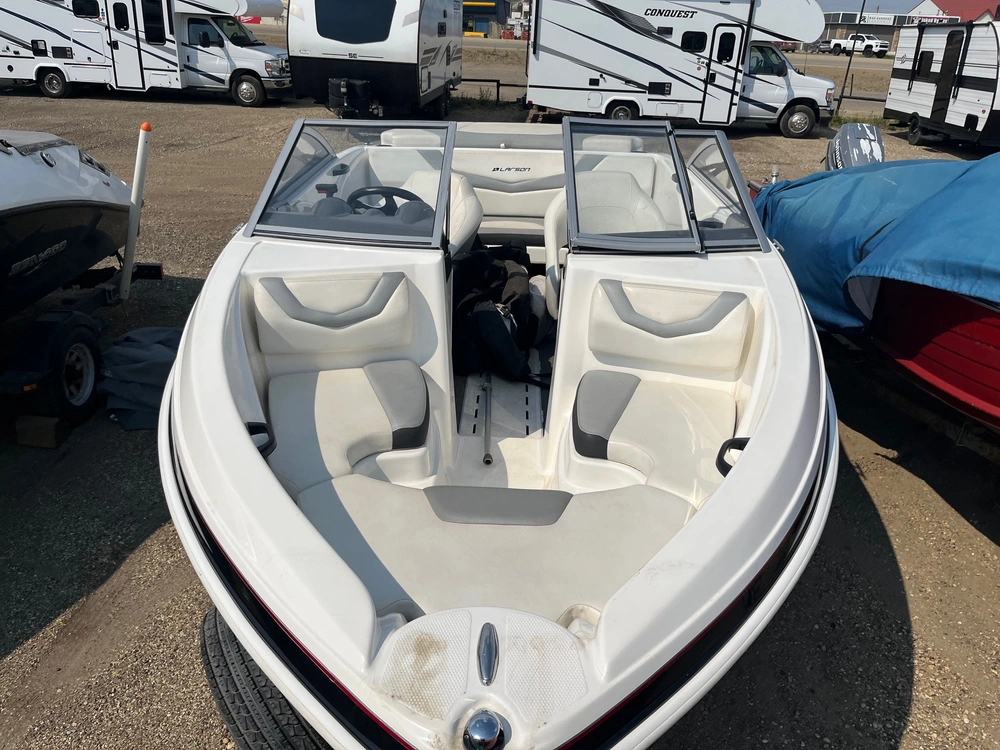 2013 Larson Lx 185s alt