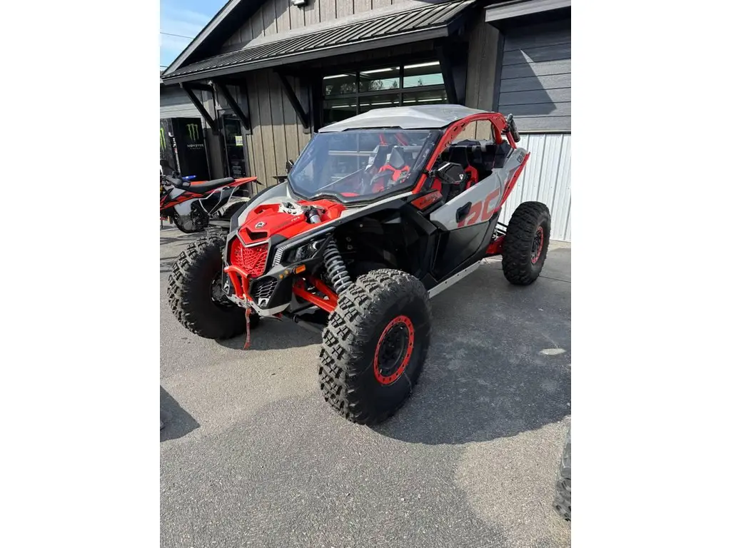 2021 Can-Am MAVERICK XRC TURBO RR