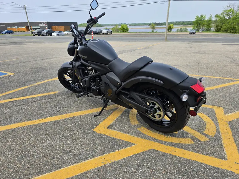 2025 Kawasaki EN650DSFNN