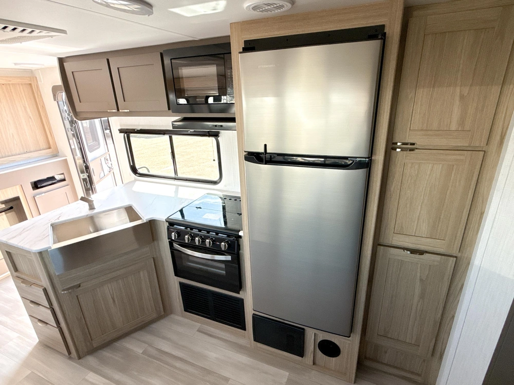 2025 Avenir Avenir A-27bh alt