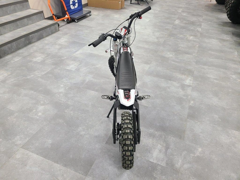 2024 Pitster Pro Pro Fse 48v 10/12 184h alt