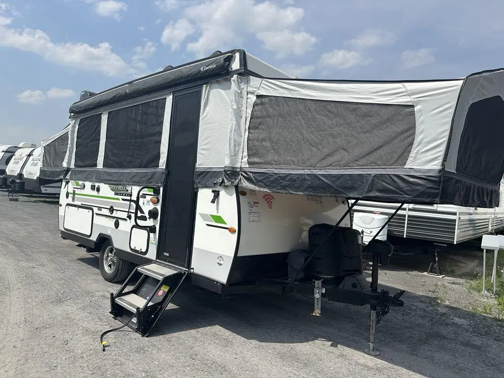 2020 Rockwood HIGHWALL HW277