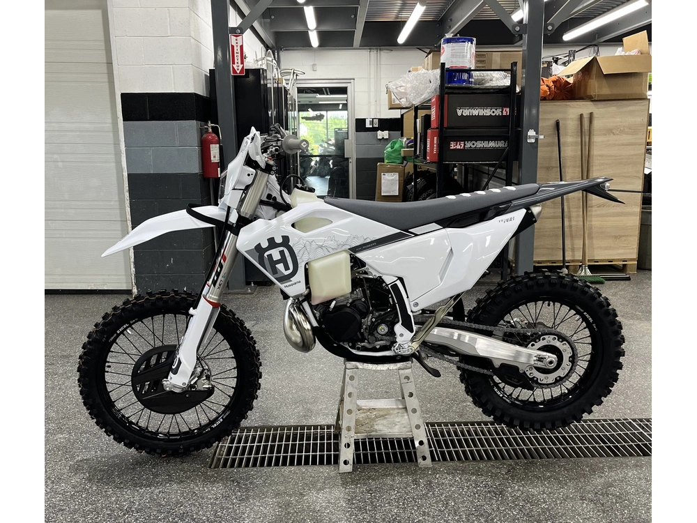 Husqvarna Te 300 Pro 2025 alt