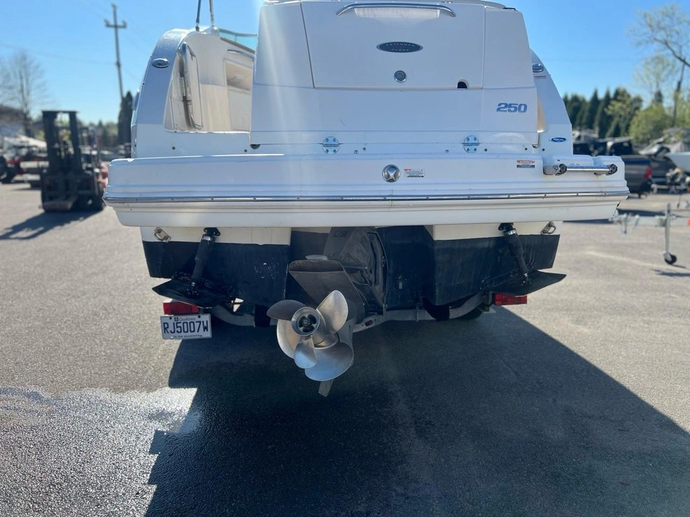 Chaparral Signature 250 2008 alt