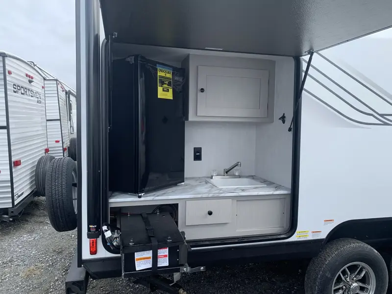 2026 Coachmen Apex 203RBK
