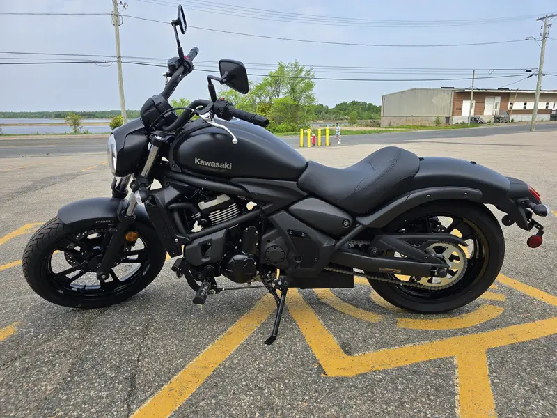 2025 Kawasaki EN650DSFNN