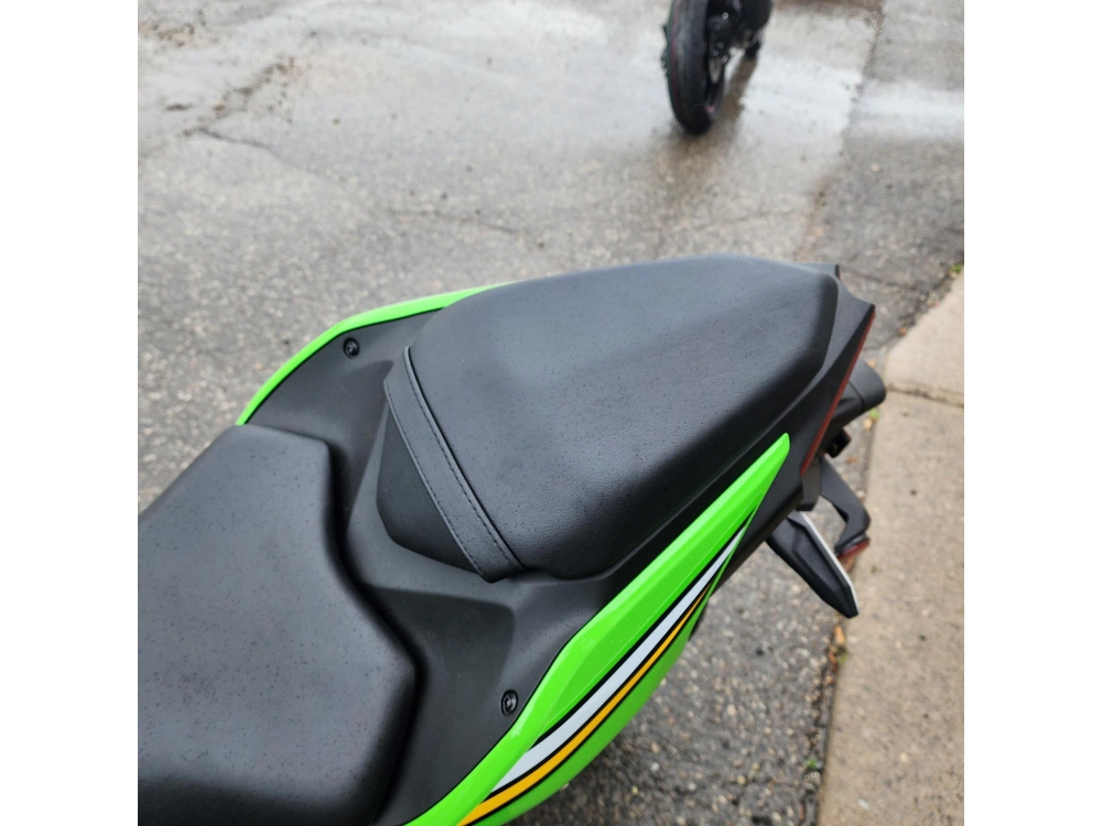 2025 Kawasaki Ninja 500 Se Krt Edition alt