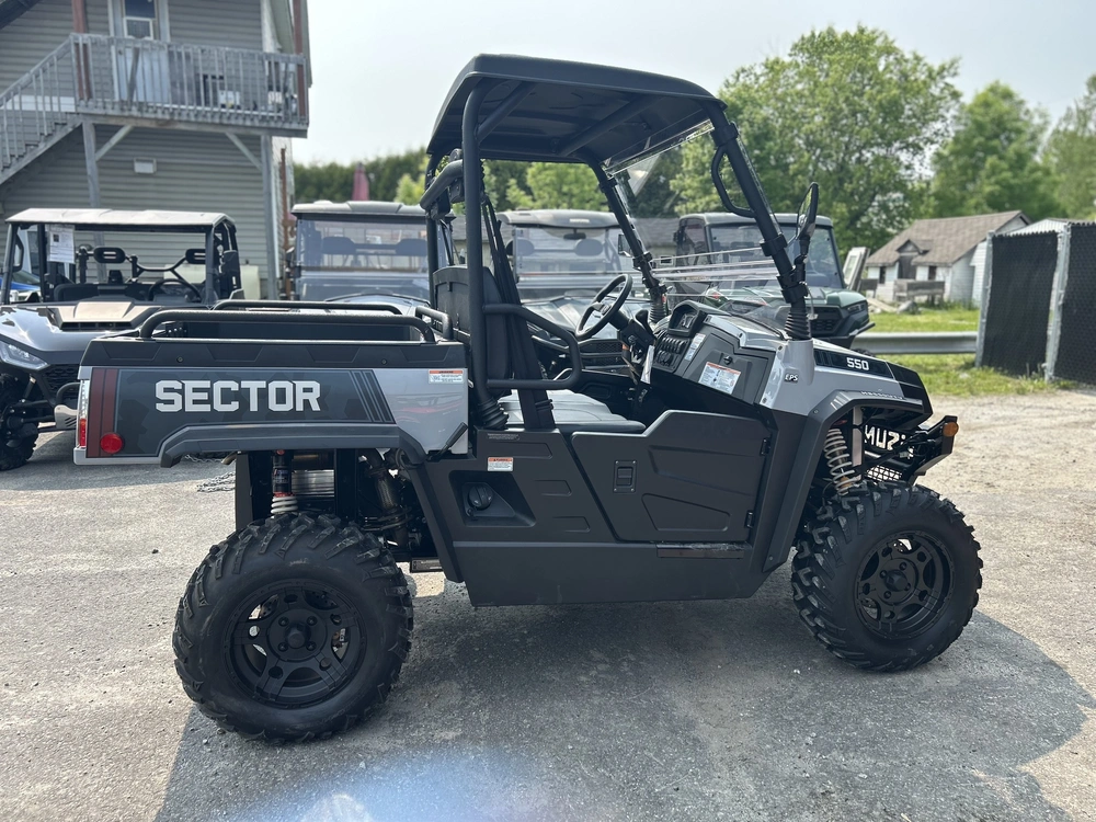 2022 Hisun Sector 550 alt