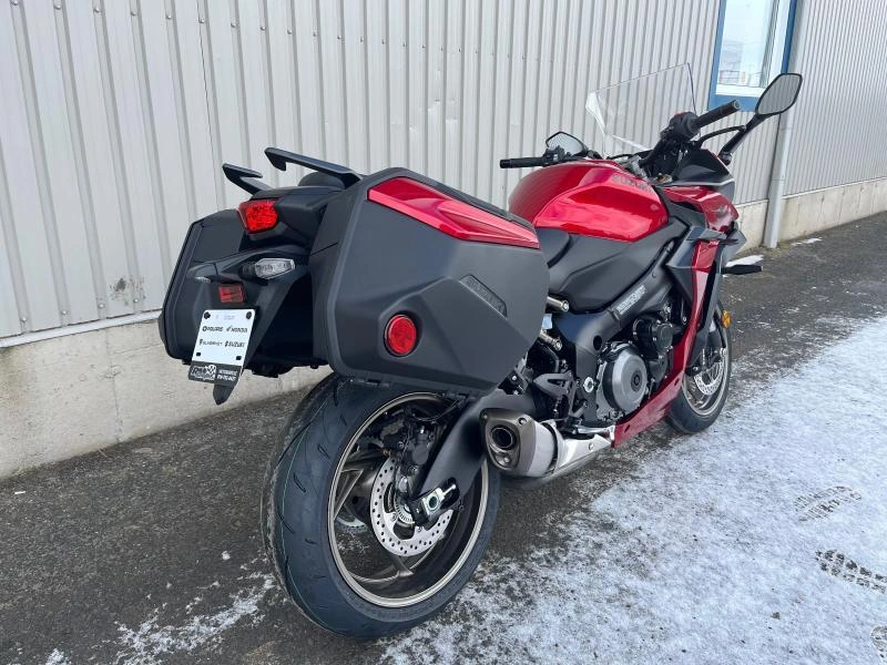 2024 Suzuki Gsx-s1000gt alt