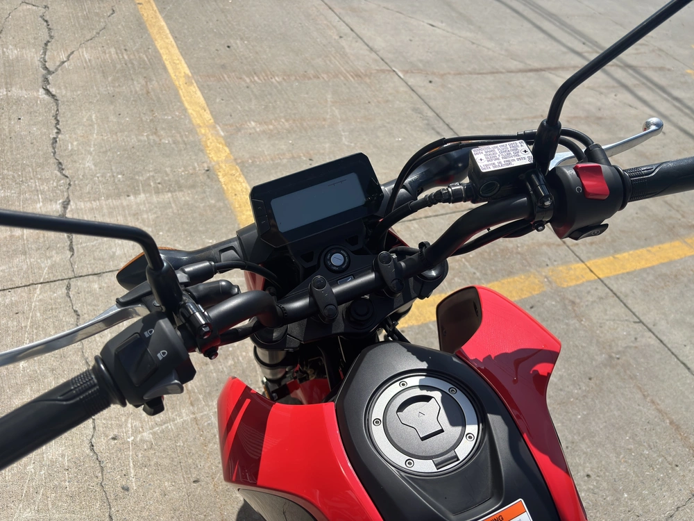 Honda Grom Non-abs 2023 alt