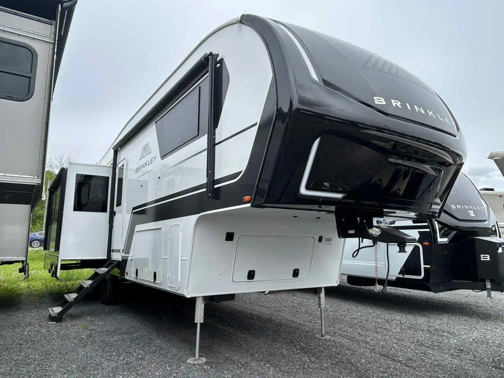 2024 Brinkley RV Z3100