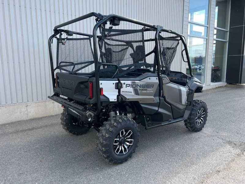 2024 Honda Pioneer 1000 5 Pl Trail Edition alt