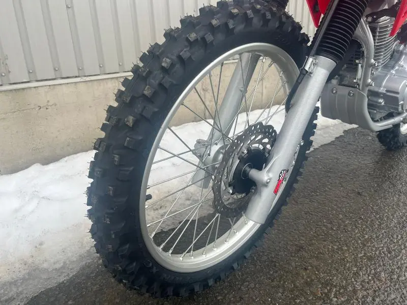 2025 Honda CRF250F thumbnail 9