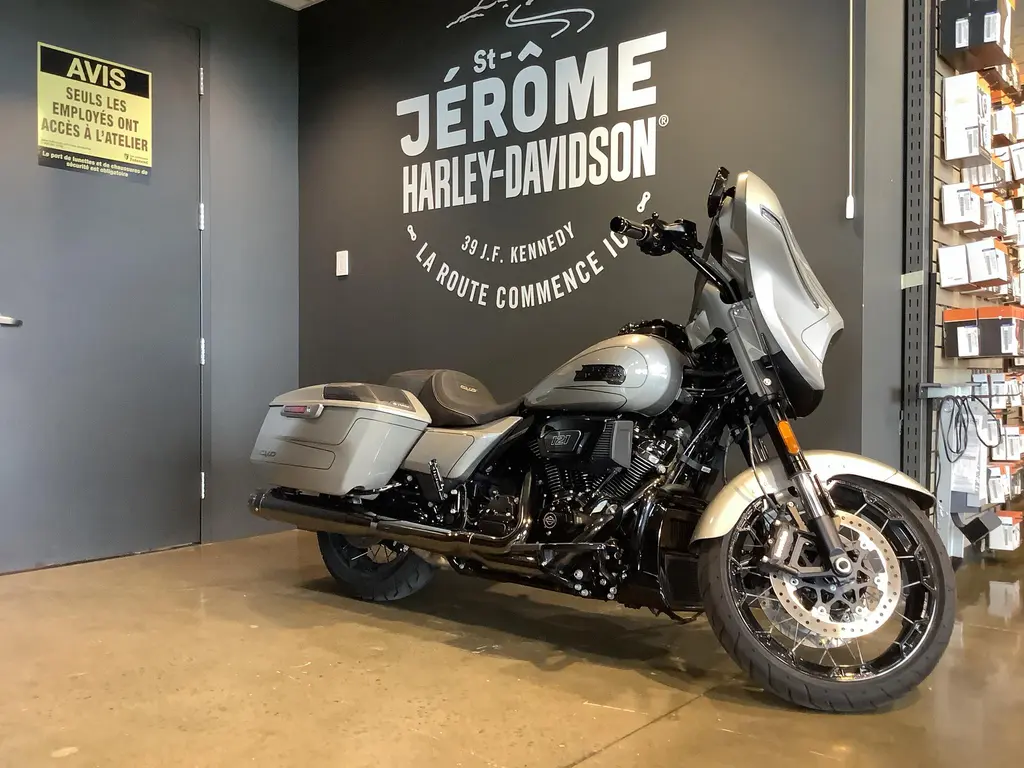 2023 Harley-Davidson STREET GLIDE CVO FLTRXSE