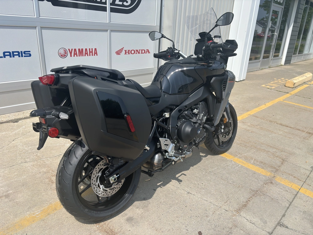 Yamaha Tracer 9 Y-amt 2025 alt