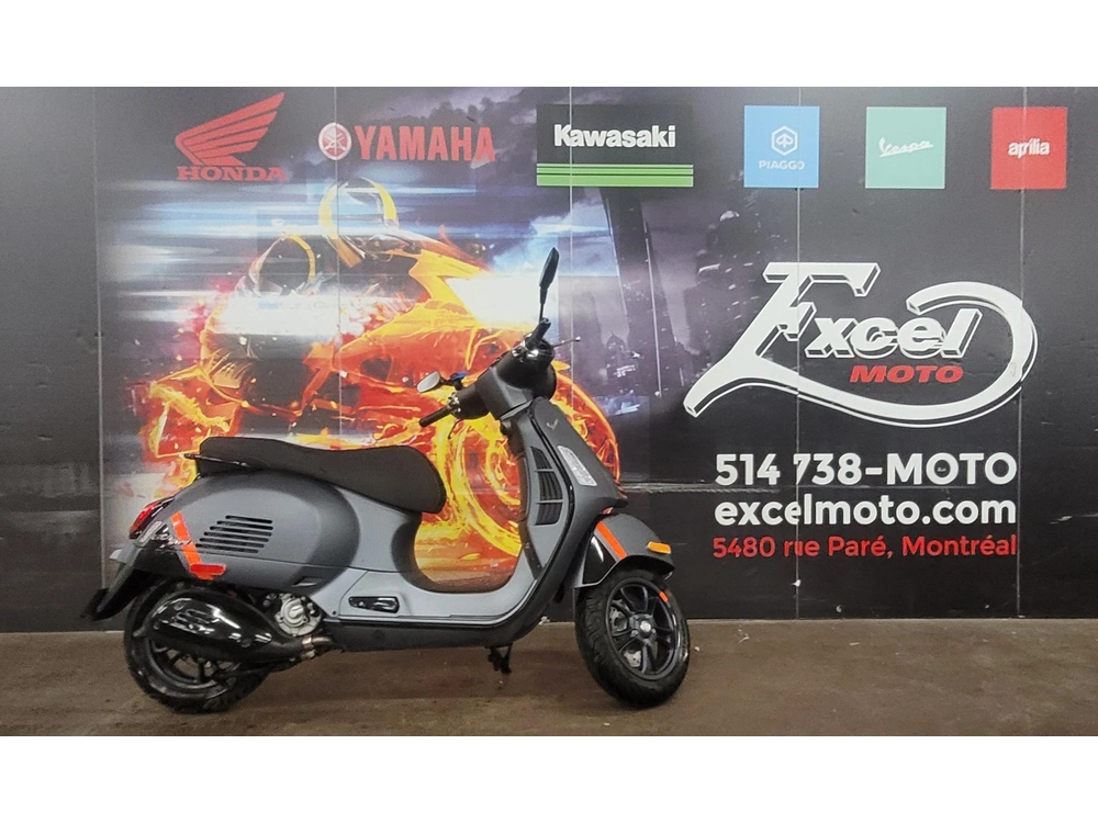 Vespa Gts 300 2024 alt