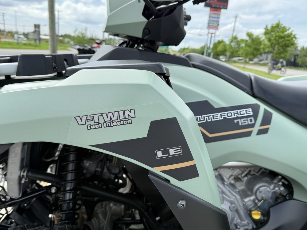 2025 Kawasaki Brute Force Kvf750 Eps Le *0.99%/60 Mois💳 alt