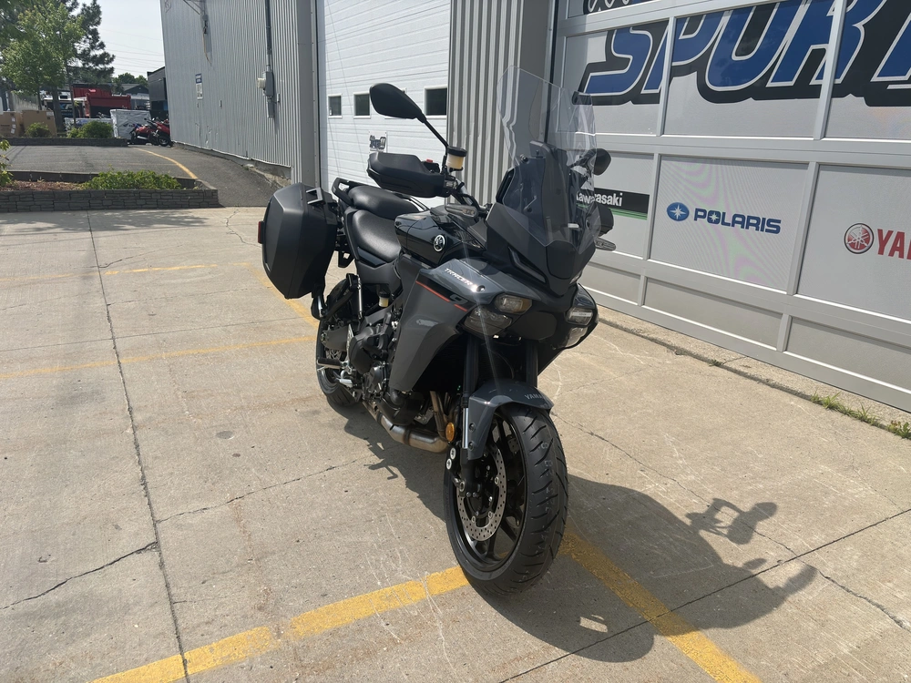Yamaha Tracer 9 Y-amt 2025 alt