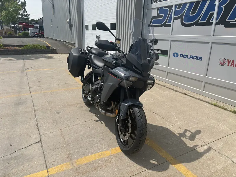 2025 Yamaha Tracer 9