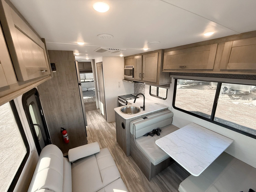 2024 Gulf Stream 6280le Conquest E-350 Super Duty Motorhome alt