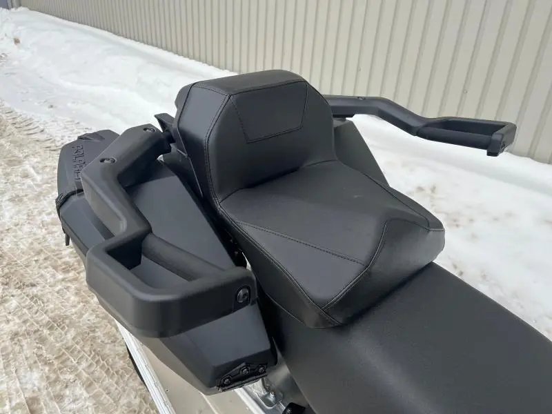 2024 Polaris 550 VOYAGEUR ADVENTURE 144