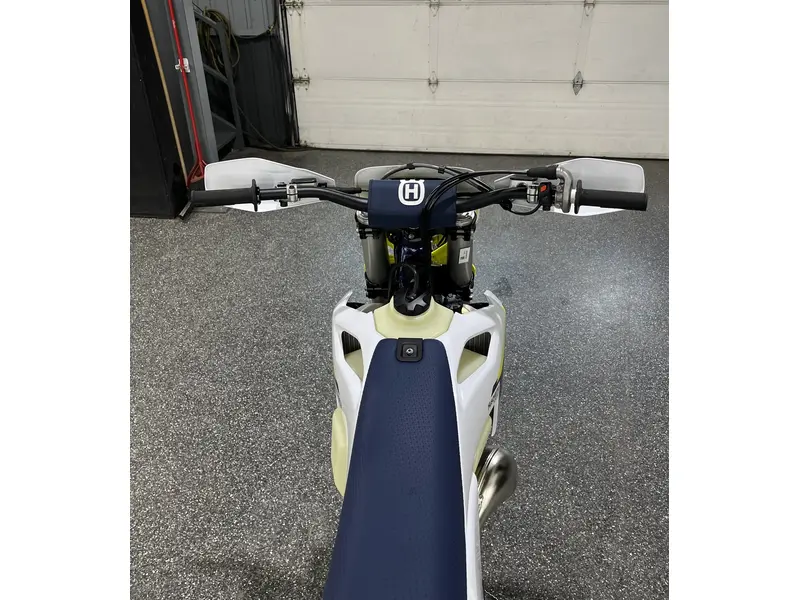 2025 Husqvarna TE 150