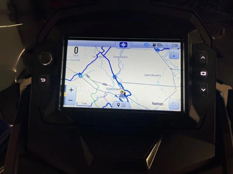 Polaris 850 Indy Vr1 137 2021 alt