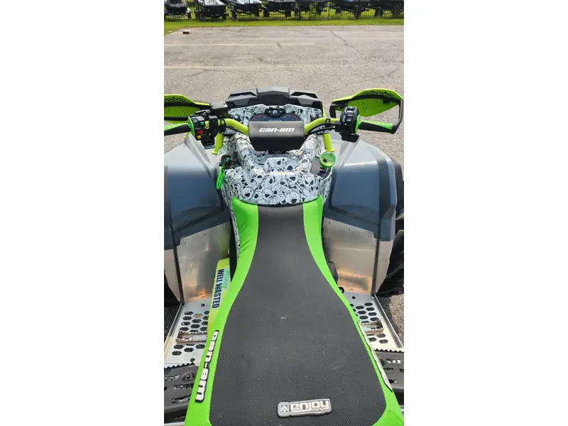 2019 Can-Am OUTLANDER XMR 1000 CUSTOM