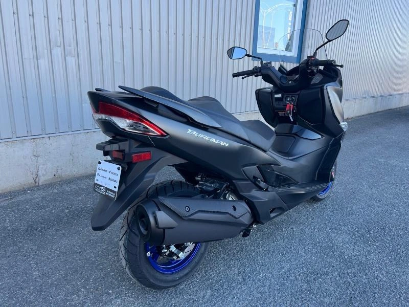 2024 Suzuki Burgman 400 alt