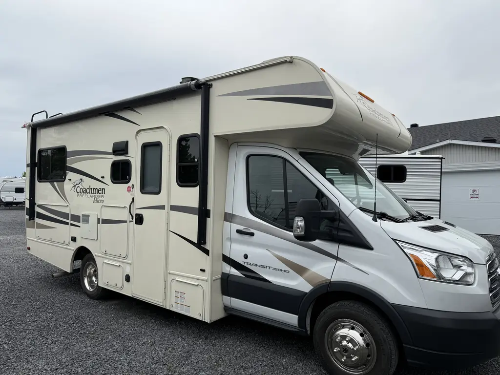 2018 Coachmen Freelander 20CB