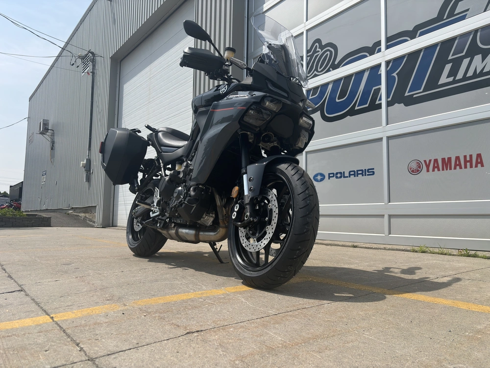 Yamaha Tracer 9 Y-amt 2025 alt