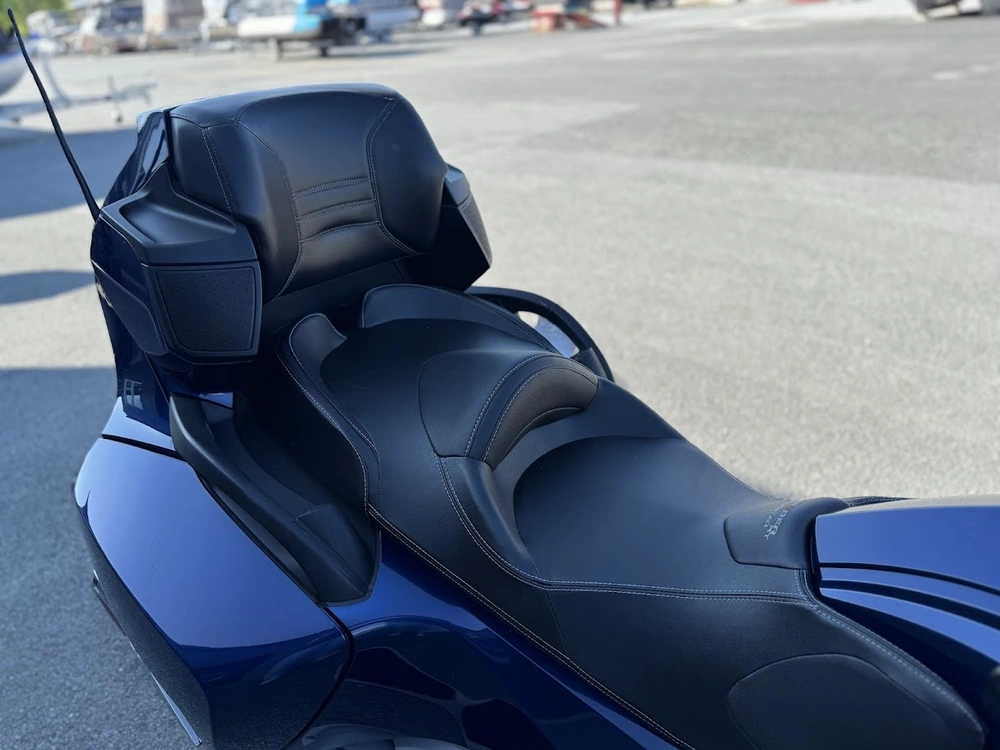 2010 Can-am Rt-s alt