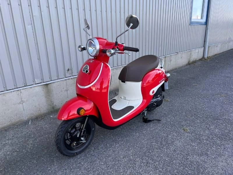 2025 Honda Giorno alt