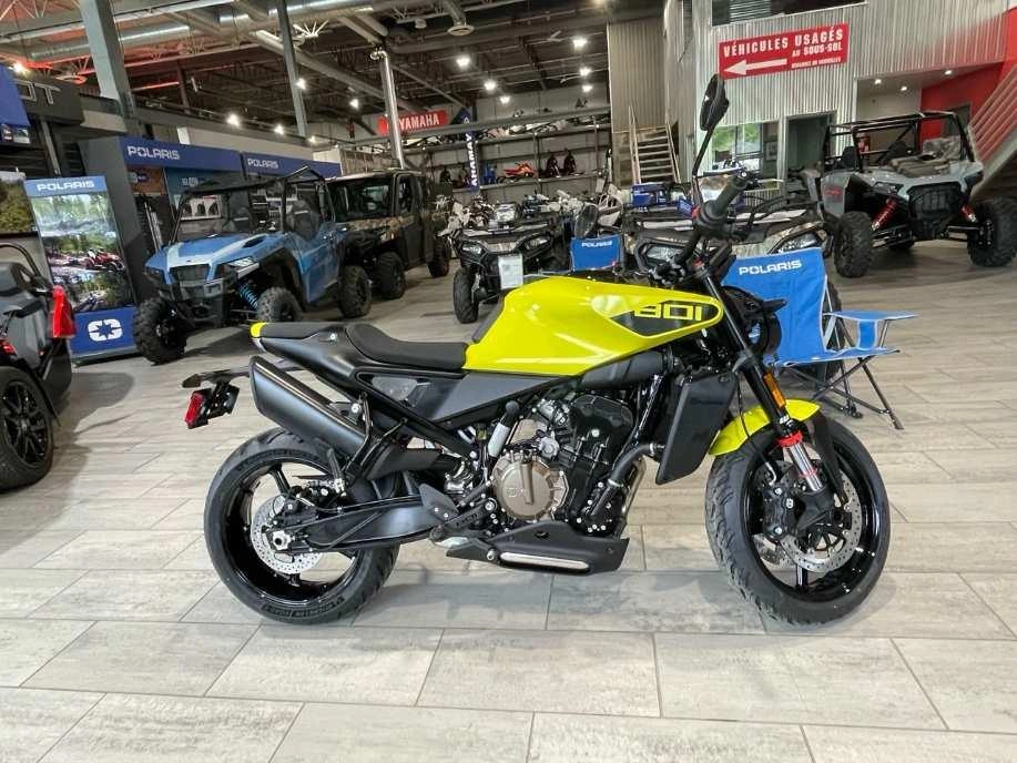 2025 Husqvarna Vitpilen 801 alt