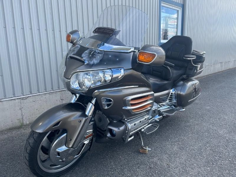 2006 Honda Gold Wing 1800 alt