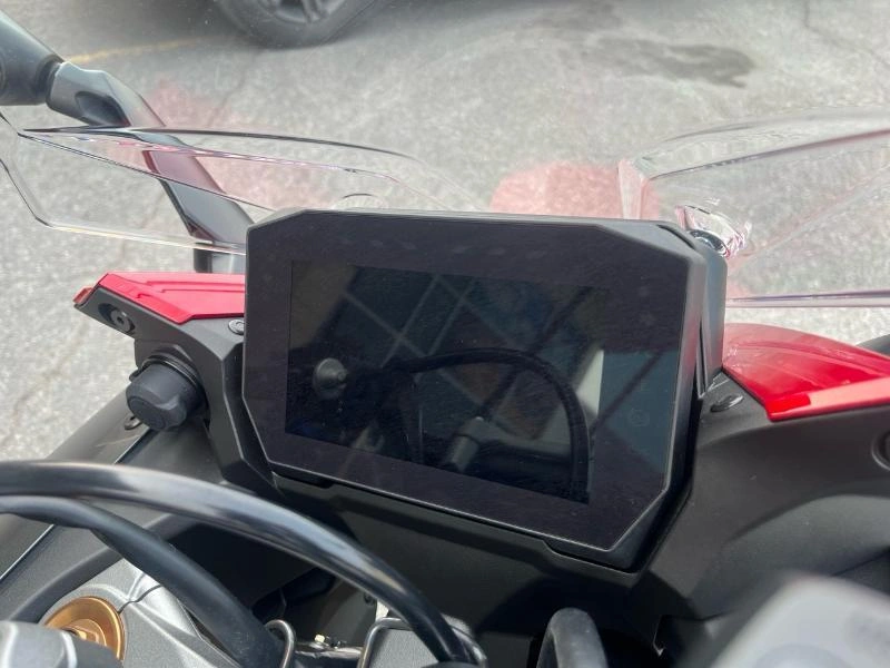 Suzuki Gsx-s1000gt+ 2025 alt