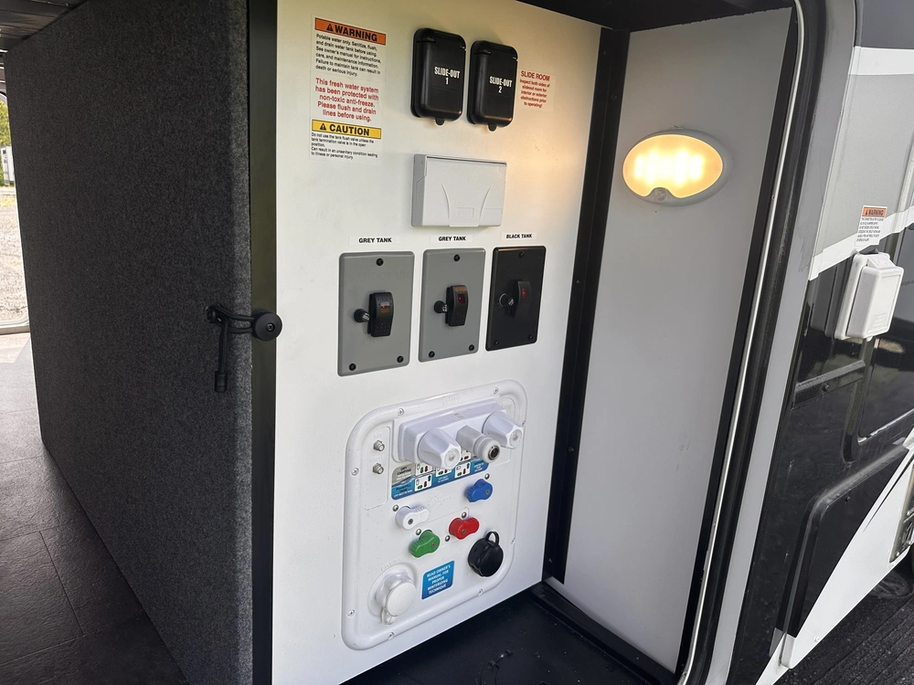 Alliance Rv Paradigm 310rl 2025 alt