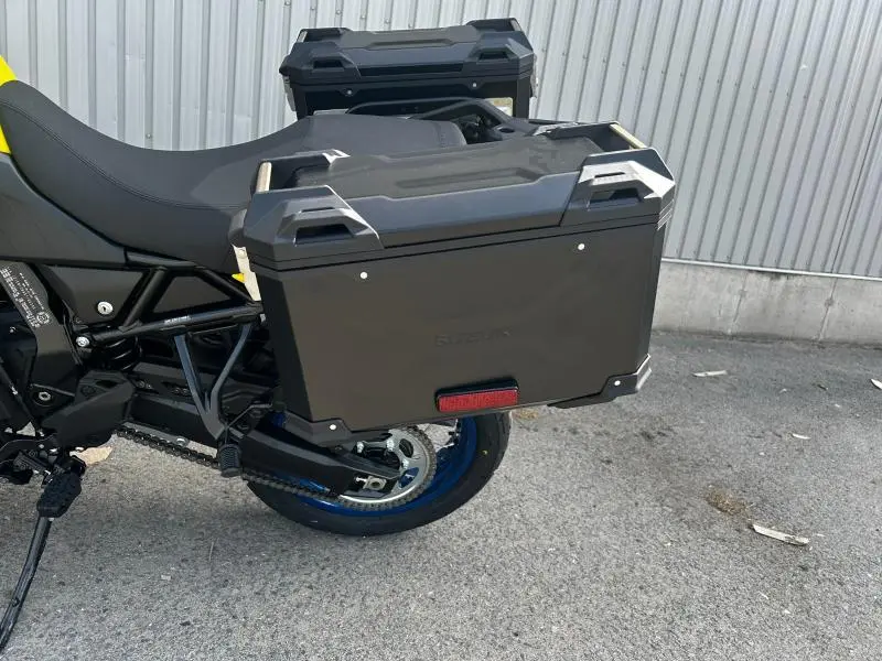 2025 Suzuki V-Strom 800DE Adventure