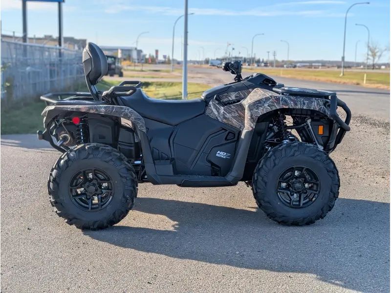 2026 Can-Am Outlander Max Pro Hunting Edition HD7