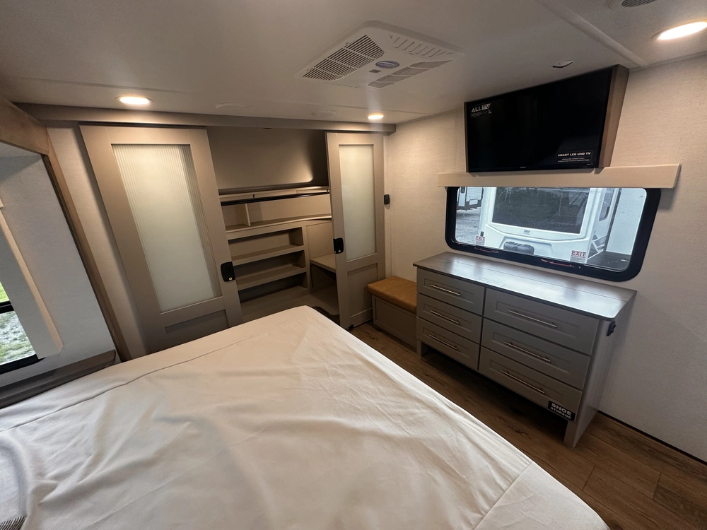 Alliance Rv Paradigm 310rl 2025 alt