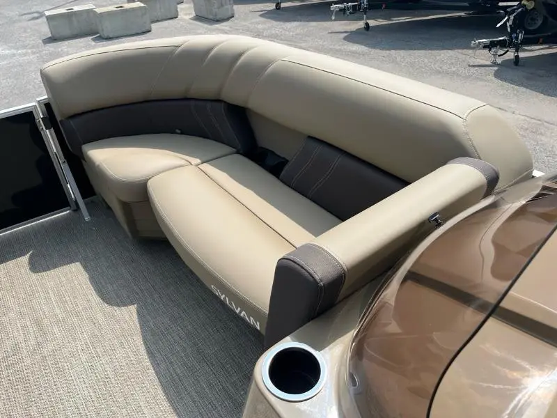 Sylvan MIRAGE 820 CRUISE 2T 2026