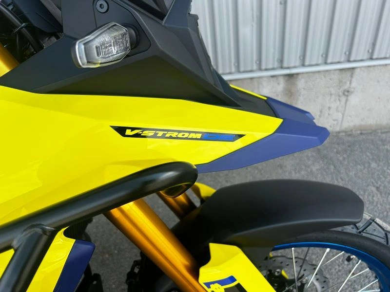 Suzuki V-strom 800de Adventure 2025 alt